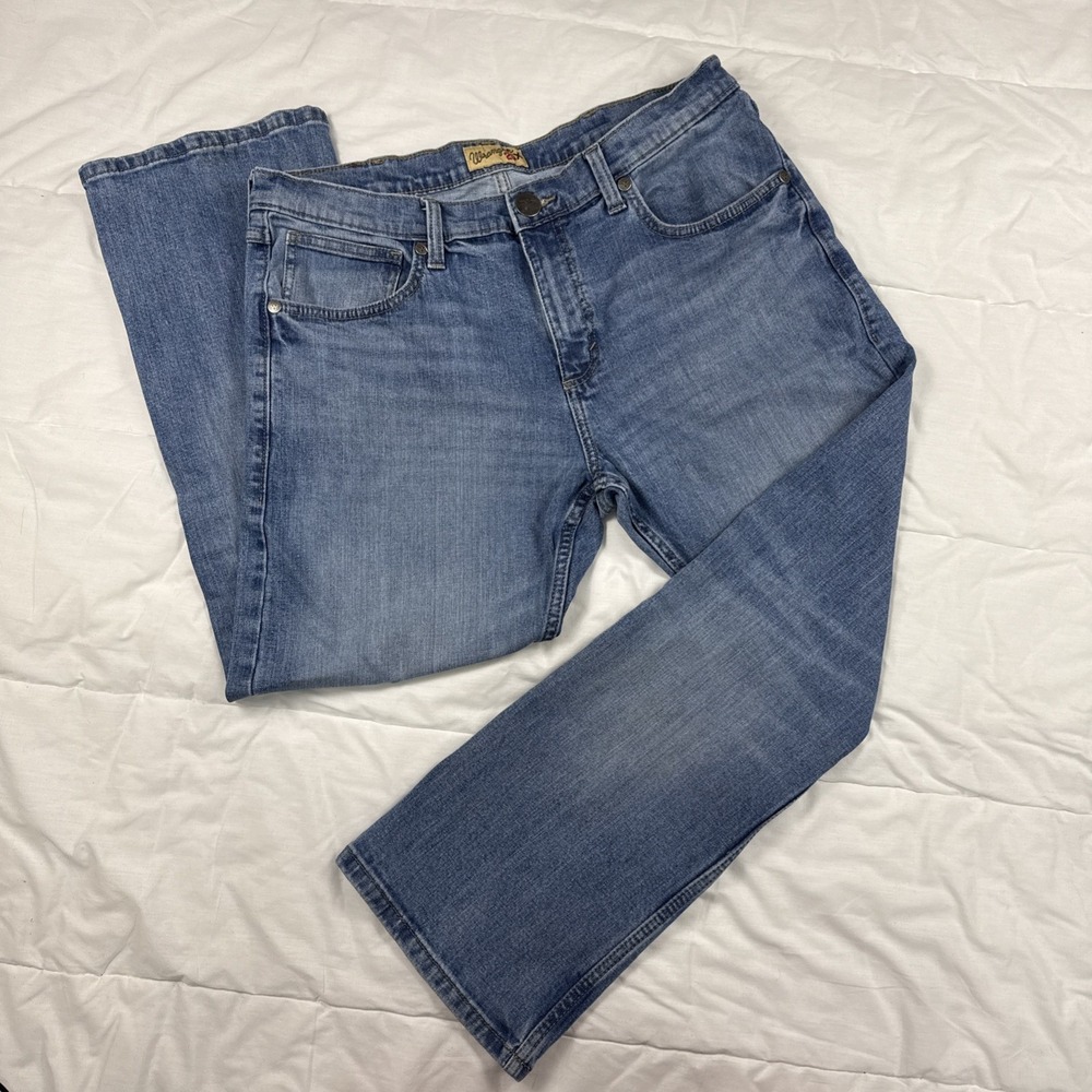 Wrangler Jeans Mens 36 X 30 Relaxed Straight 20X Medium Wash Blue Denim Western